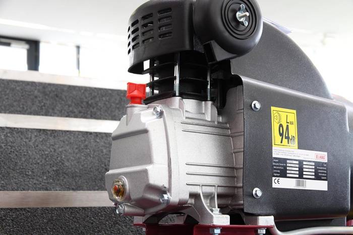 Kompressor EUROAIR 220/8/24 W 222l/min 8bar 1,5kW 230V Behältervolumen 24l-2