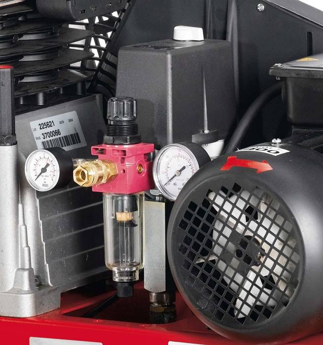 Kompressor EUROAIR 331/10/50 D 330l/min 10bar 2,2kW 400V Behältervolumen 50l-1