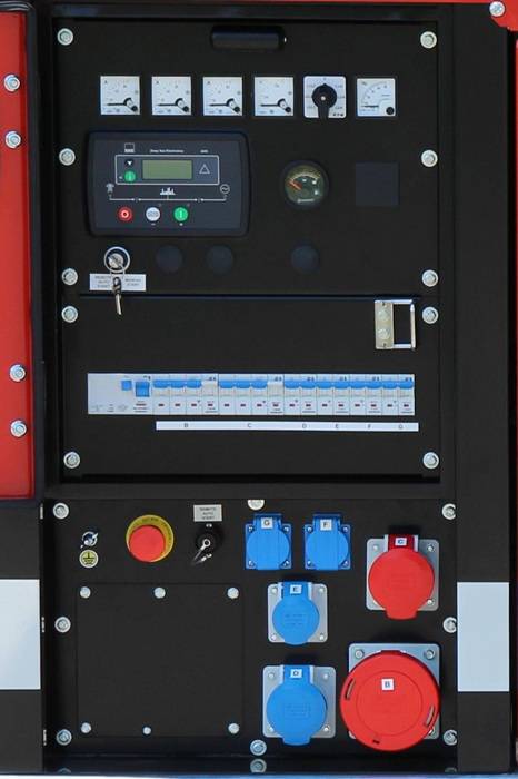 Stromerzeuger SEDSSR 44WDE-AVR-DSE4520-Stage 3A 42kW m.KUBOTA-Motor V3800DIT-1