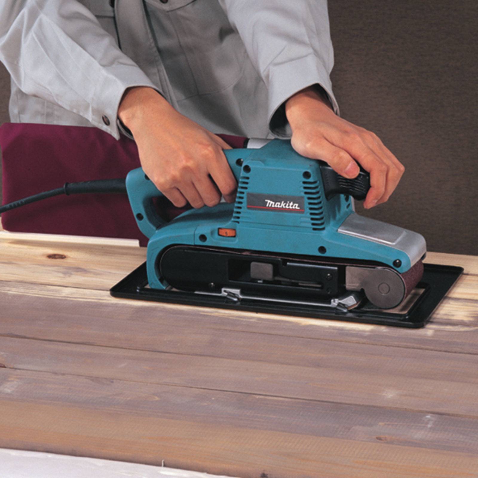 Makita Bandschleifer 9920J-3