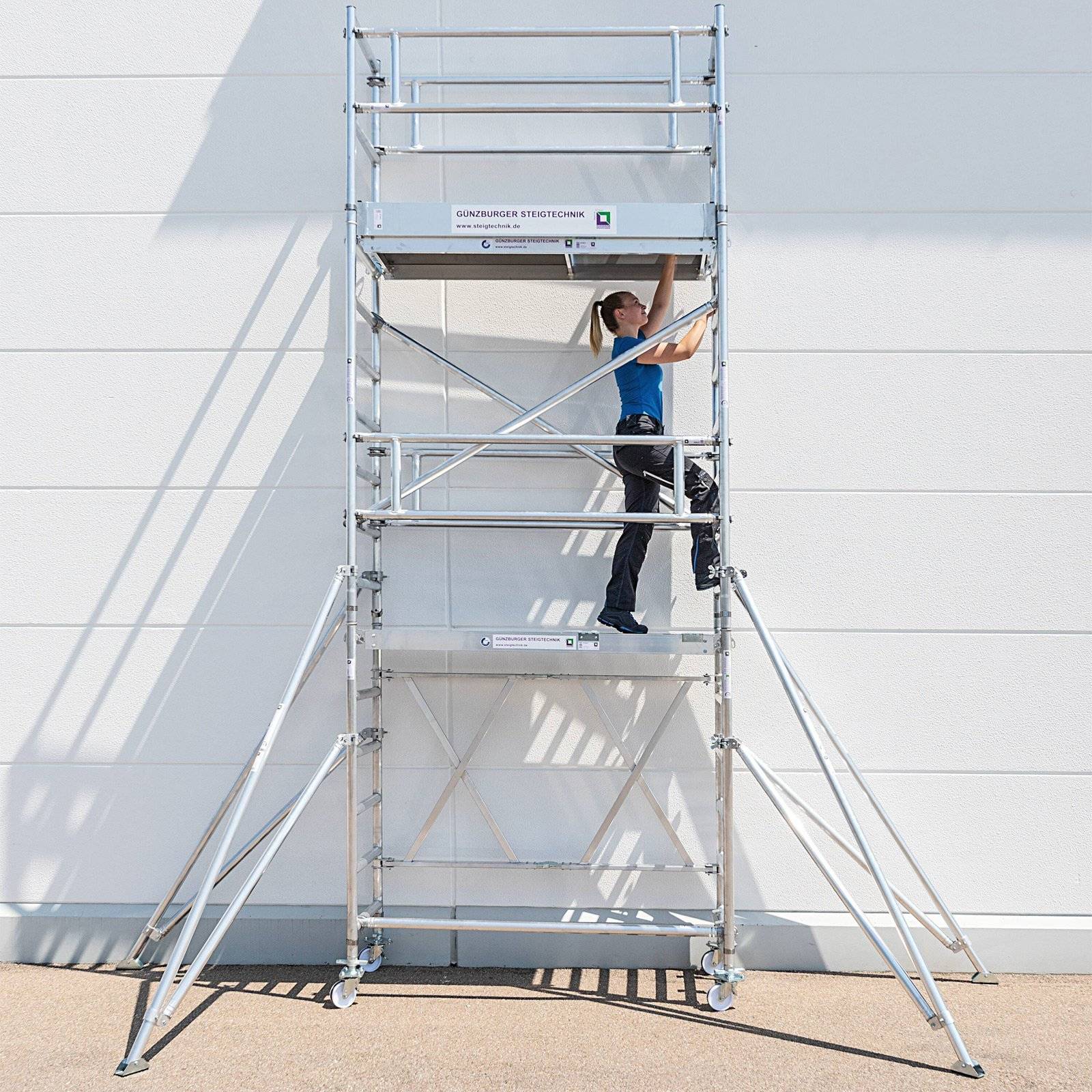 Munk Klappgerüst 0,75 x 1,80 m mit Ausleger Plattformhöhe 7,80 m-3