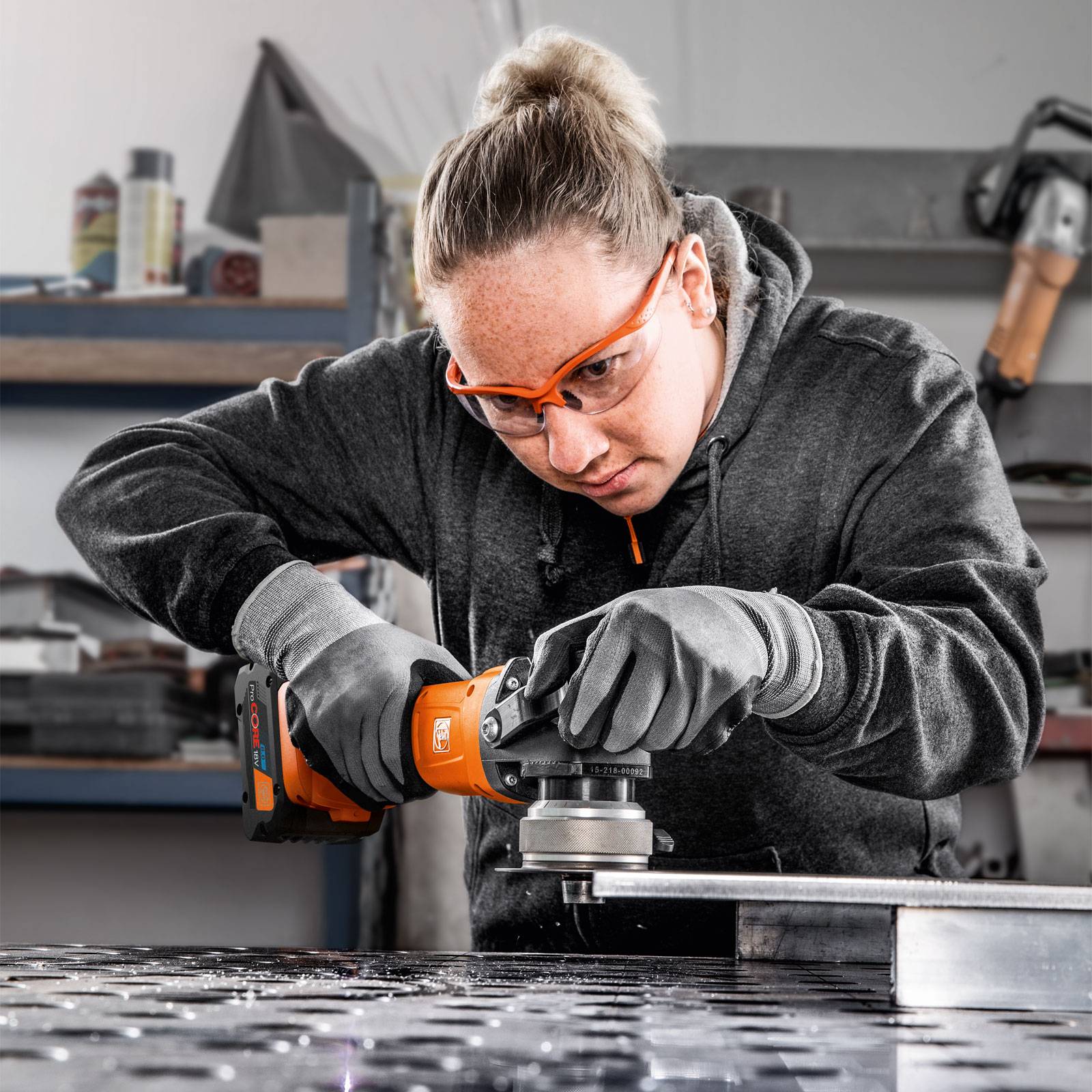 FEIN Akku-Kantenfräse bis 5 mm mit Anwenderset AKFH 18-5 AS Basis Set Fase, incl. Zubehör, L-BOXX-4
