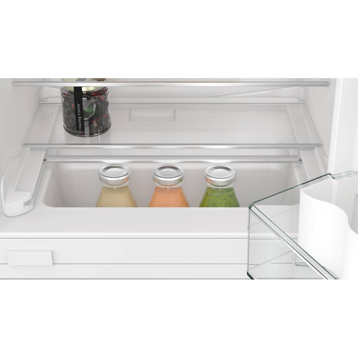 Siemens iQ300 Unterbau-Kühlschrank 82 x 60 cm Flachscharnier KU21RVFE0-4