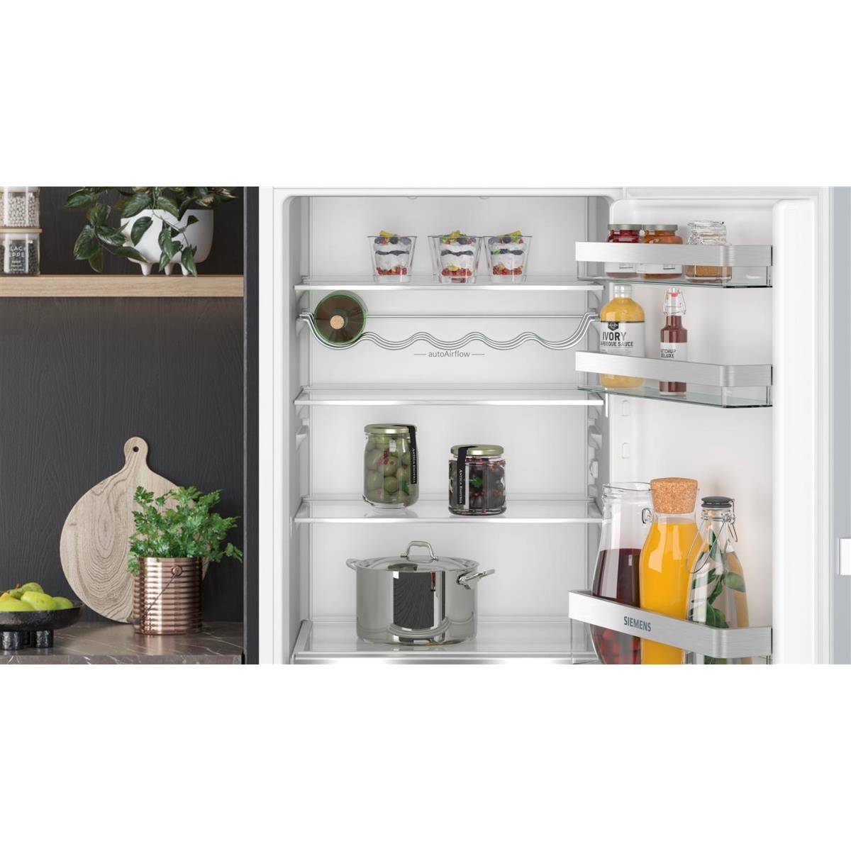 Siemens iQ300 Einbau-Kühlschrank 1025 x 56 cm Flachscharnier KI31RVFE0-1
