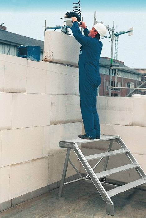 Maurertreppe Tritthöhe 0,23m Stufen-L1,15xB0,19m 29kg Alu.MÜBA-0