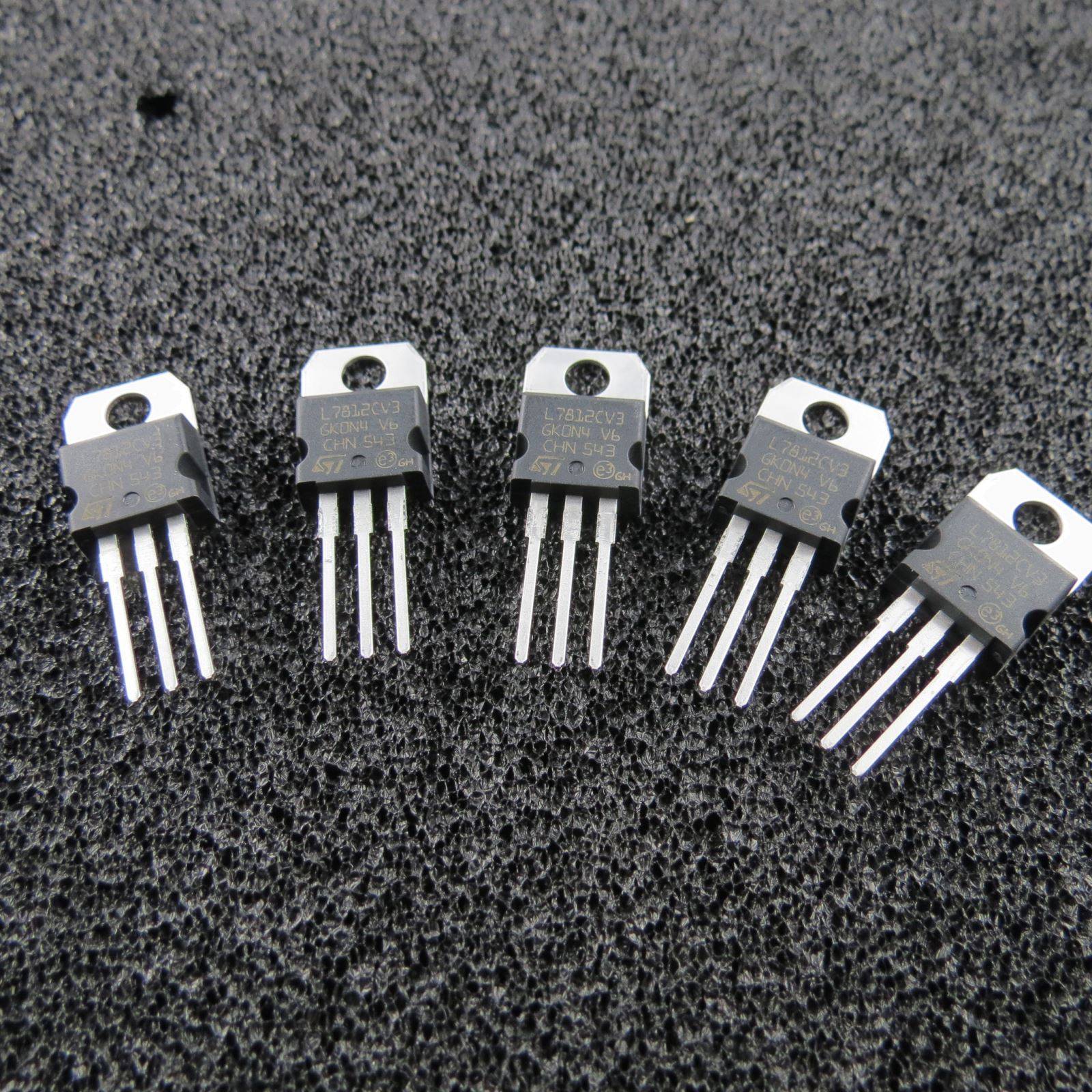 l7812 6276 Elektronik-0