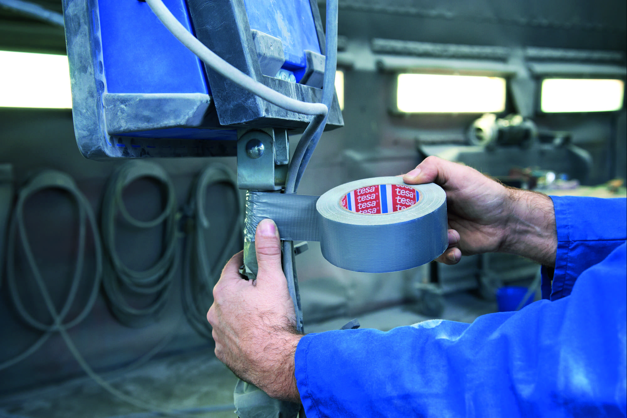 tesa 4615 Duct Tape, 50 m x 50 mm, grau-1