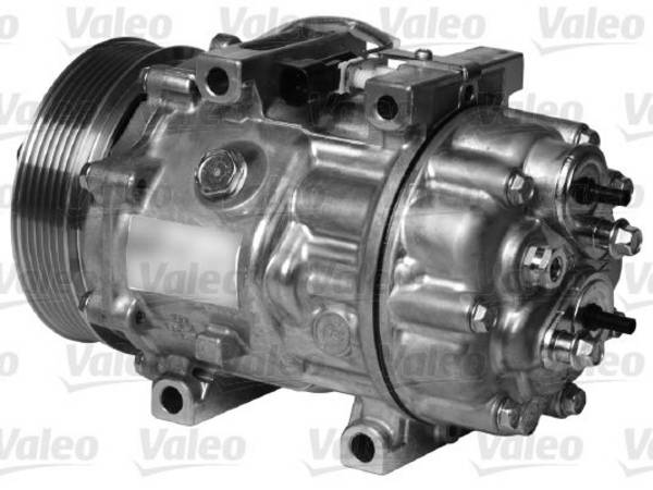 Klimakompressor 12 V R 134a Ø 119 mm VALEO passend für u.a. FORD KUGA