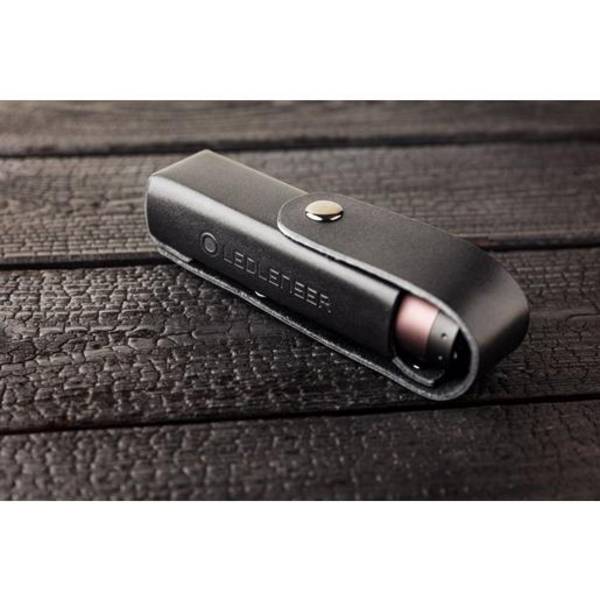 Leder-Holster für Ledlenser Taschenlampe Typ D