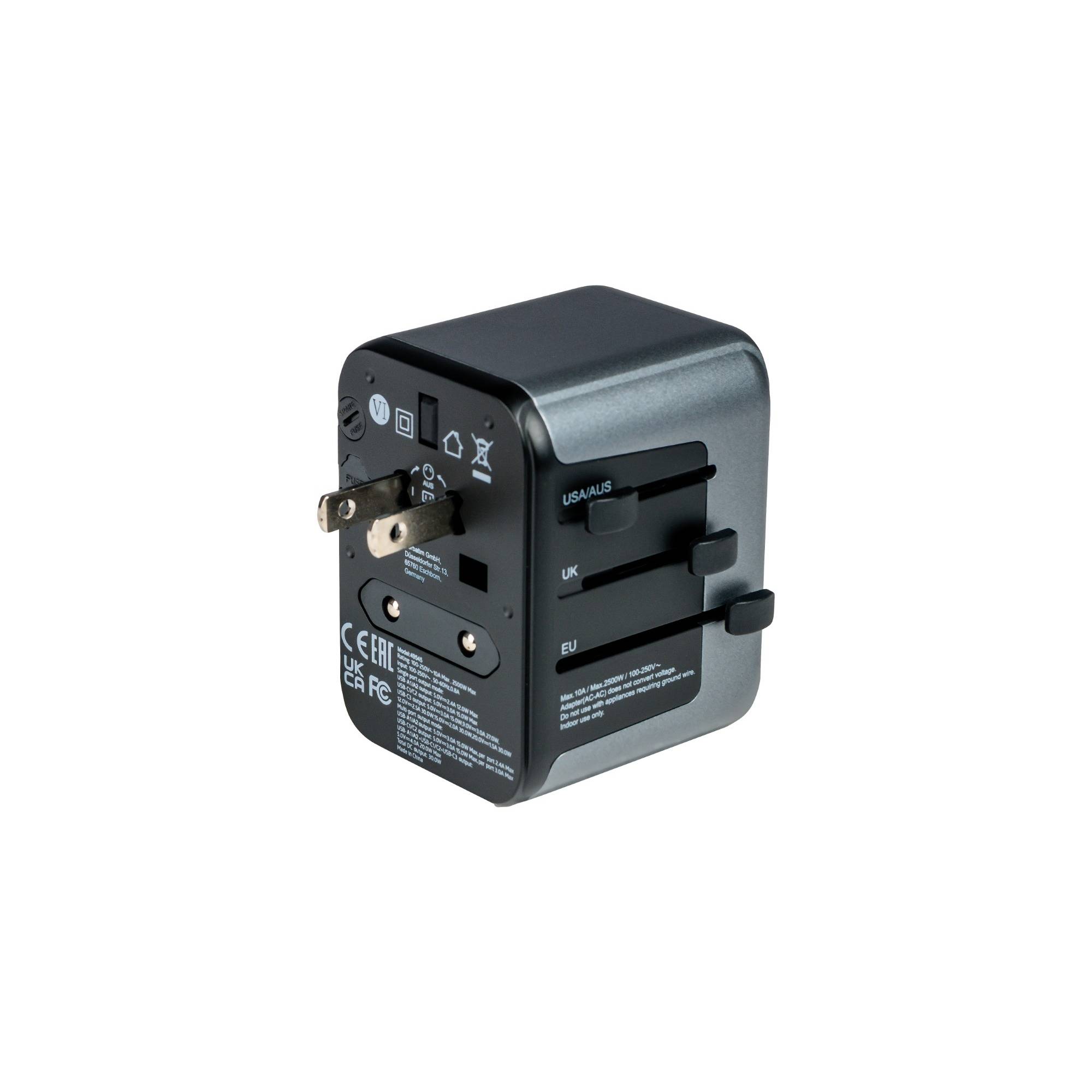 Universal Travel Adapter-2