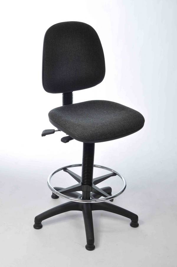 Arbeitsstuhl Modell 8445, 520-720mm, Gleiter, Alu-Fußkreuz, Fußring, PU-Sitz Schwarz
