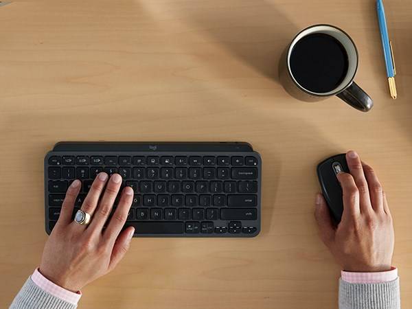 Logitech MX Anywhere 3S for Business - Maus - Für Rechtshänder-2