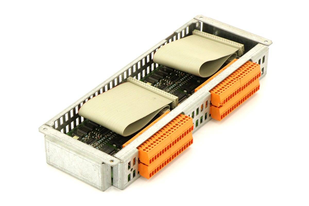 SIEMENS - 6AV36731CA31-1