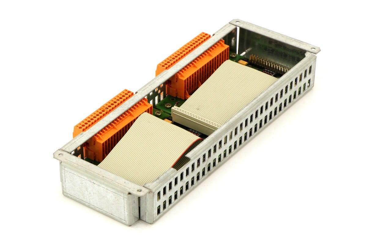 SIEMENS - 6AV36731CA31-3