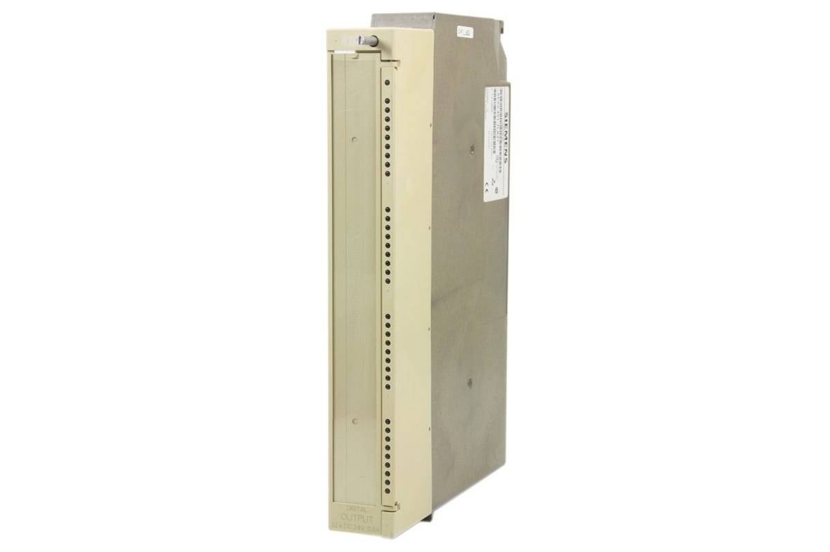 Ersatzteil - SIMATIC S5,Digitalausgabe 451 potentialgetrennt 32 Ausgänge DC 24V; 0,5A f.