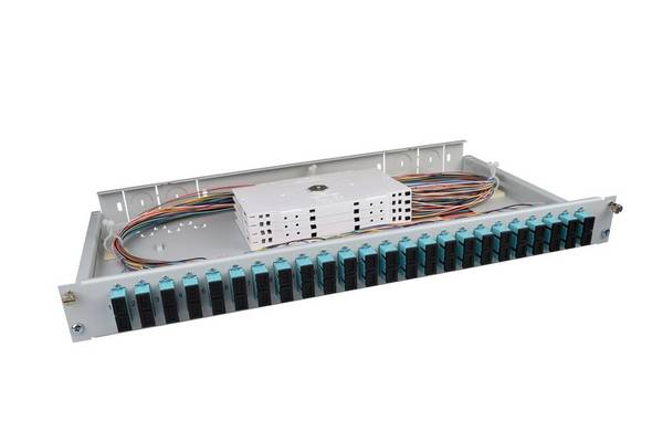 LWL Spleißbox flex 24xSC Duplex OM3 spleißfertig 1HE, Teleskopauszug, lichtgrau