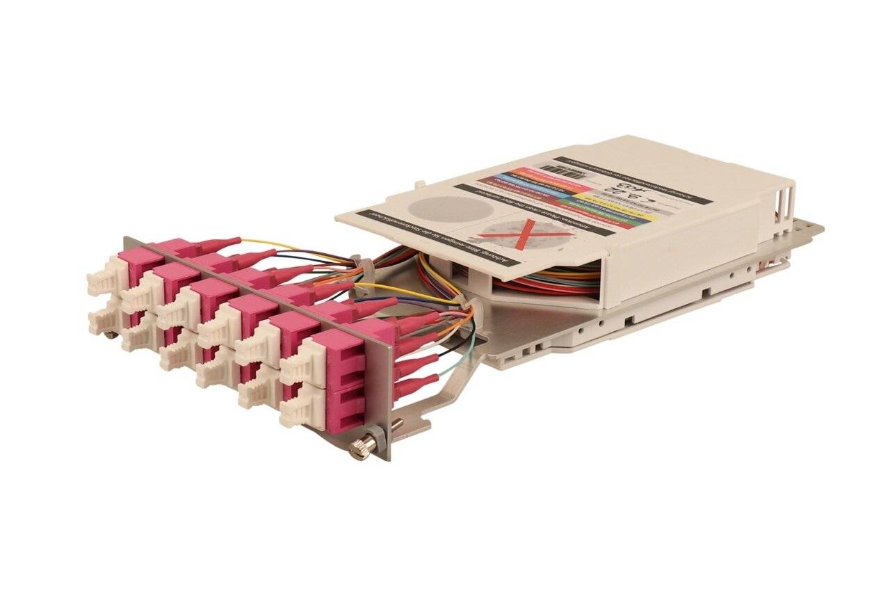 LWL Compact Modul 12xLC Duplex OM4 Spleißfertig, 3HE, 7TE, Snap-in-1