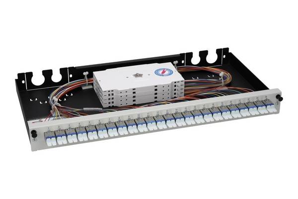 LWL Spleißbox One 24xE2000®/PC Compact OS2 spleißfertig 1HE, ausziehbar, lichtgrau