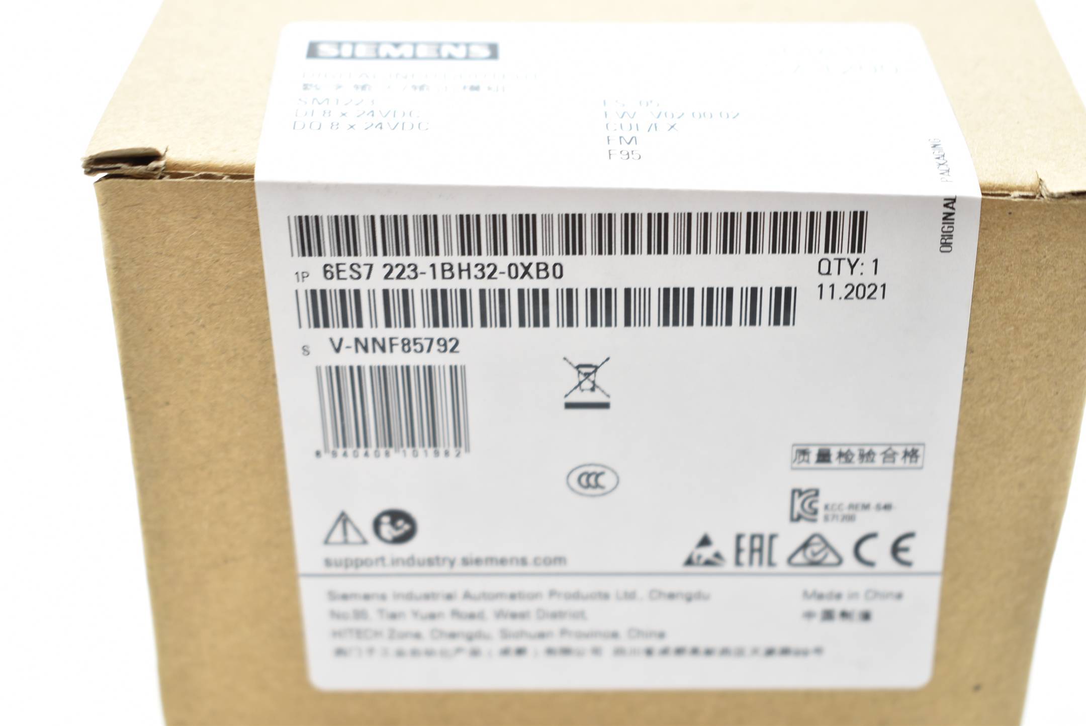 Siemens Digitale E/A 6ES7223-1BH32-0XB0 SM 1223 8 DI 8 DO - 24 V-1