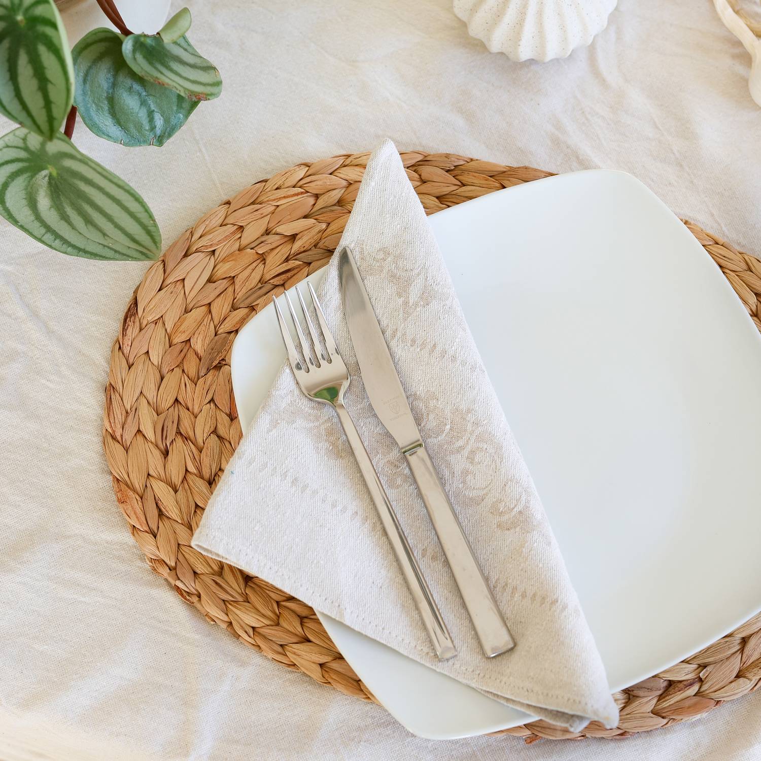 HMF Tischset oval geflochten aus Wasserhyazinthe, Platzset abwaschbar | 4er Set | 40 x 30 cm-4