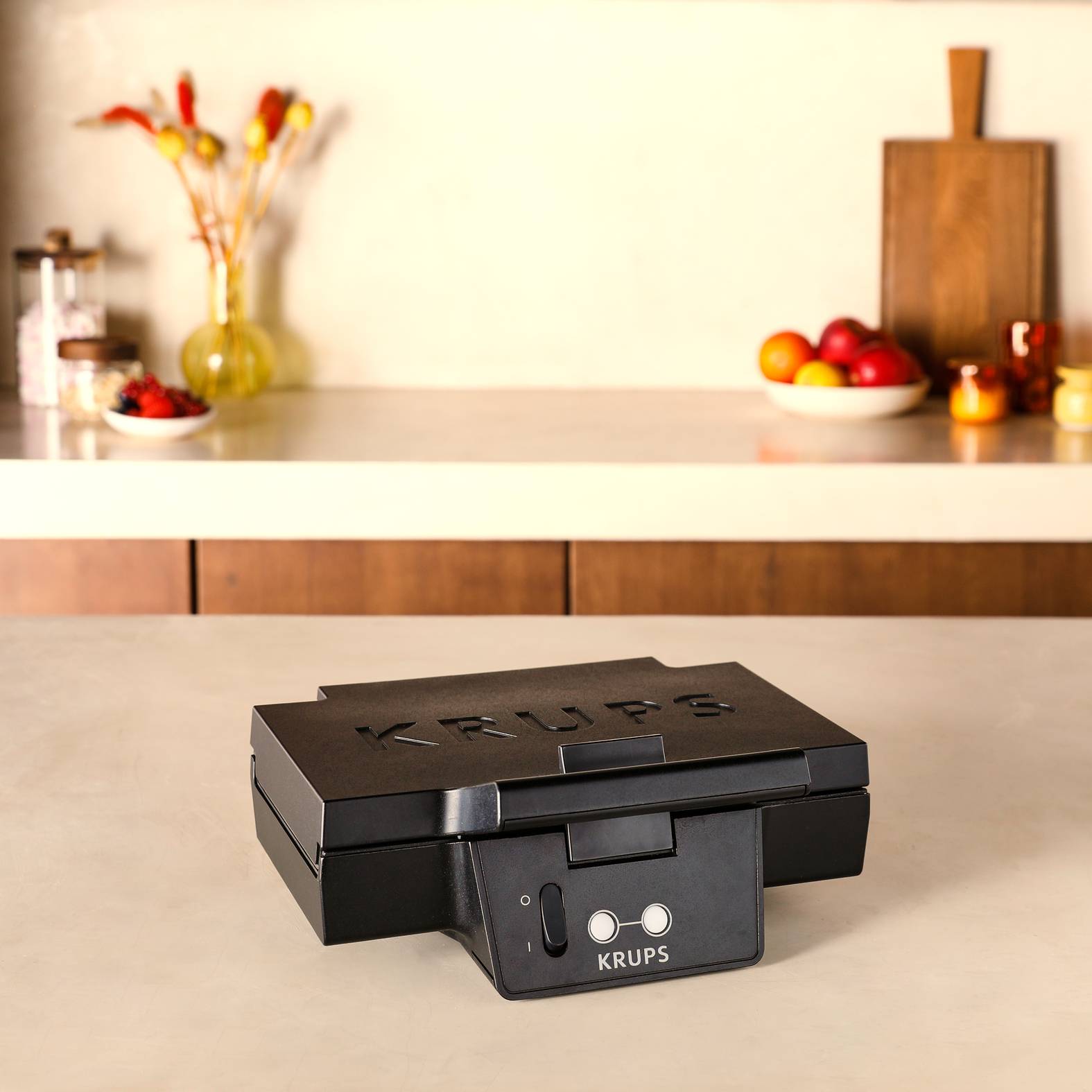 KRUPS - Sandwich Maker black Shell FDK462 sw/matt-3