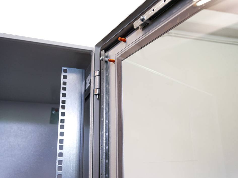 19 Zoll Netzwerkschrank Pro IP66 Outdoor Industrie Sichttür 7 HE 600x400 mm lichtgrau-4