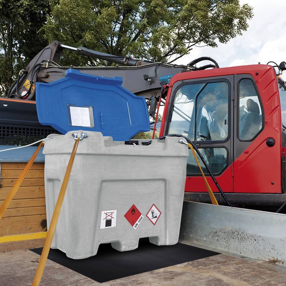 Tank-Anlage aus PE, mit Pumpe, Zapfventil, Schlauch + Durchflusszähler-4