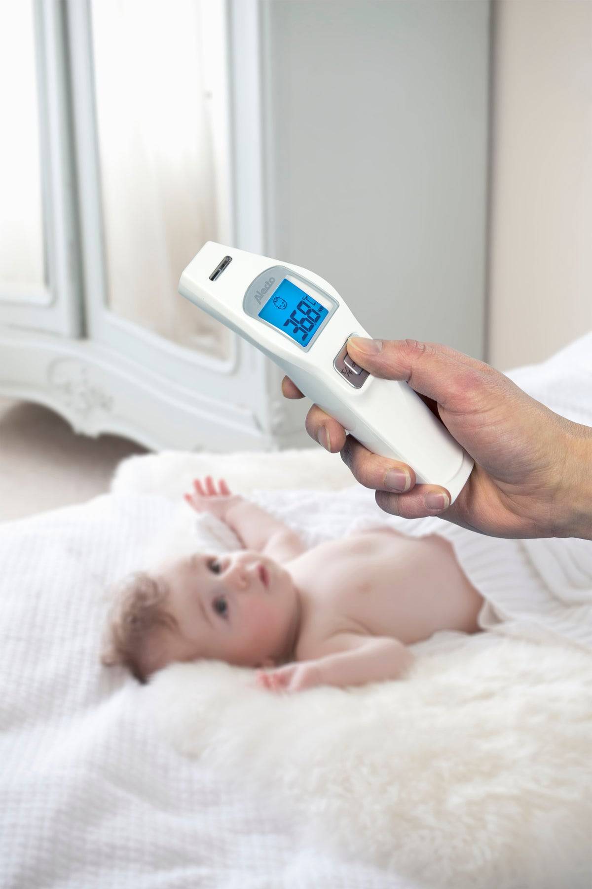 Alecto BC-37, Fernabtastthermometer, Weiß, Stirn, Tasten, °C, °F, Körpertemperatur, Oberflächentemperatur-2