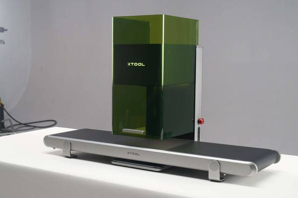 4 in 1 Lasergravurmaschine xTool F1 Ultra Deluxe Bundle