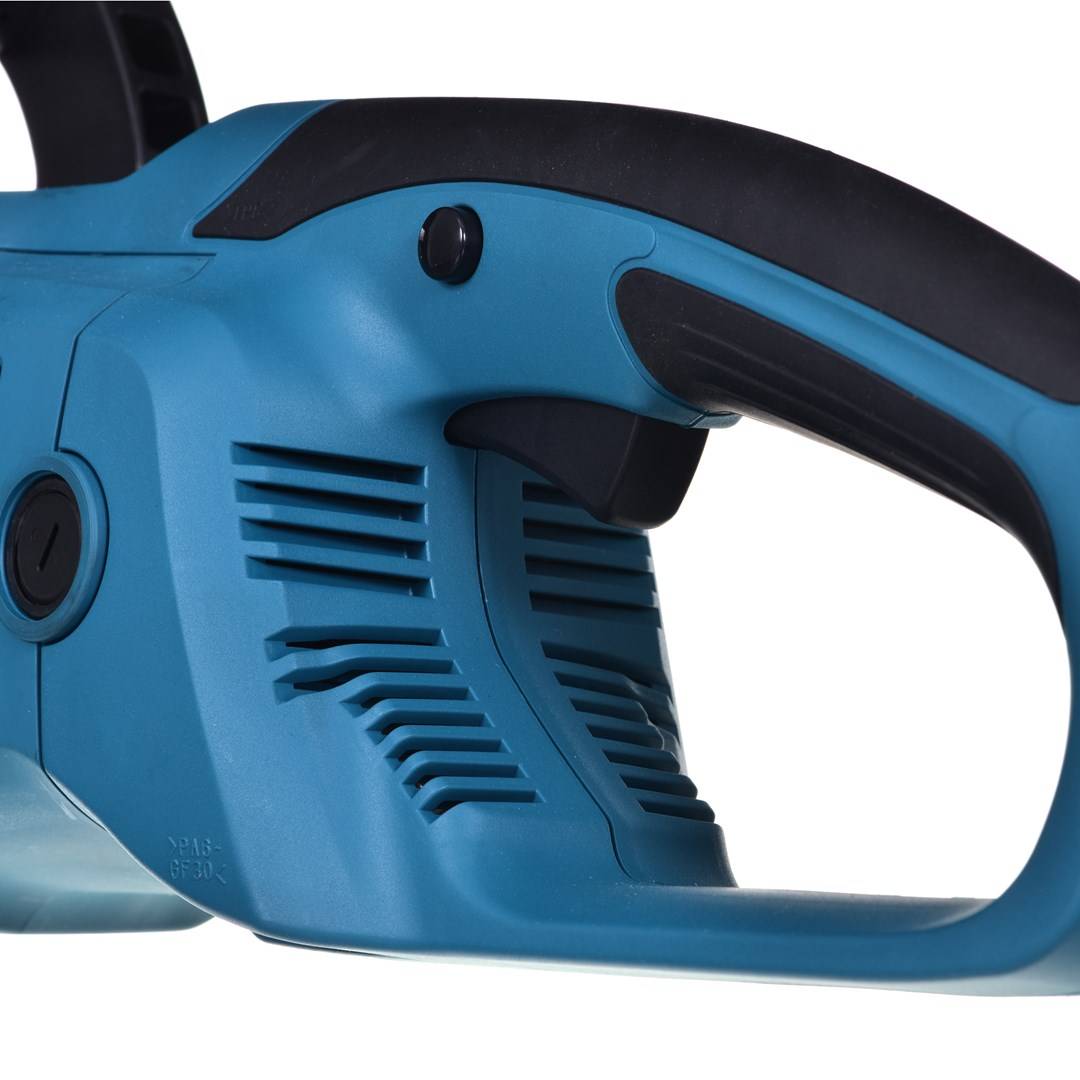 Makita UC4550A Electric Chainsaw 2000W-2