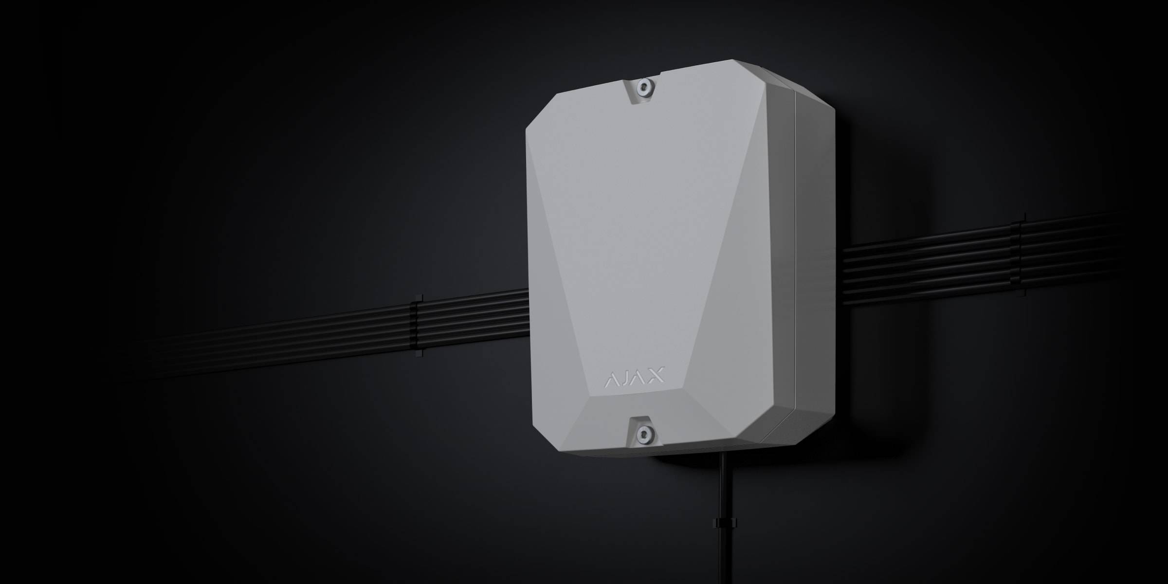 Ajax MultiTransmitter white EU-2