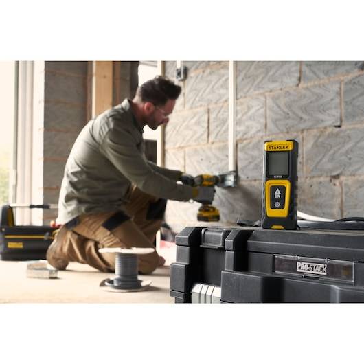 Laserentfernungsmesser SLM 100 30m ± 3 (10 m)mm IP40 STANLEY-2