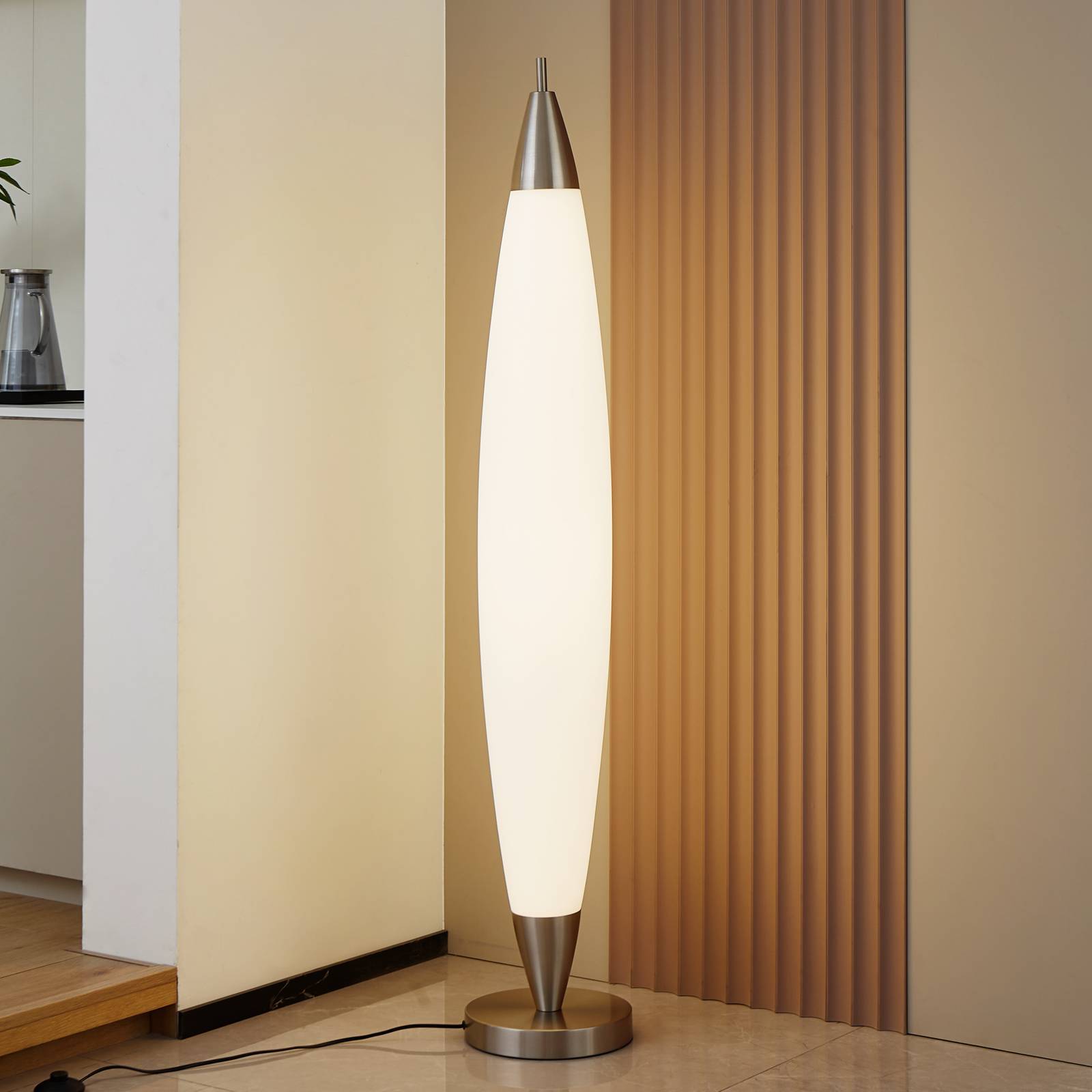 Lucande LED Stehlampe 'Tarell' in weiß aus Kunststoff-1