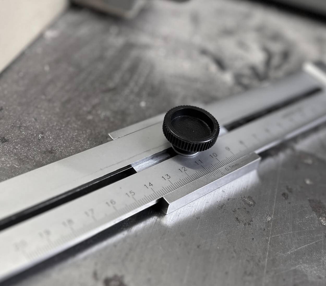 BAUHELD Streichmaß Metall 200 mm-1