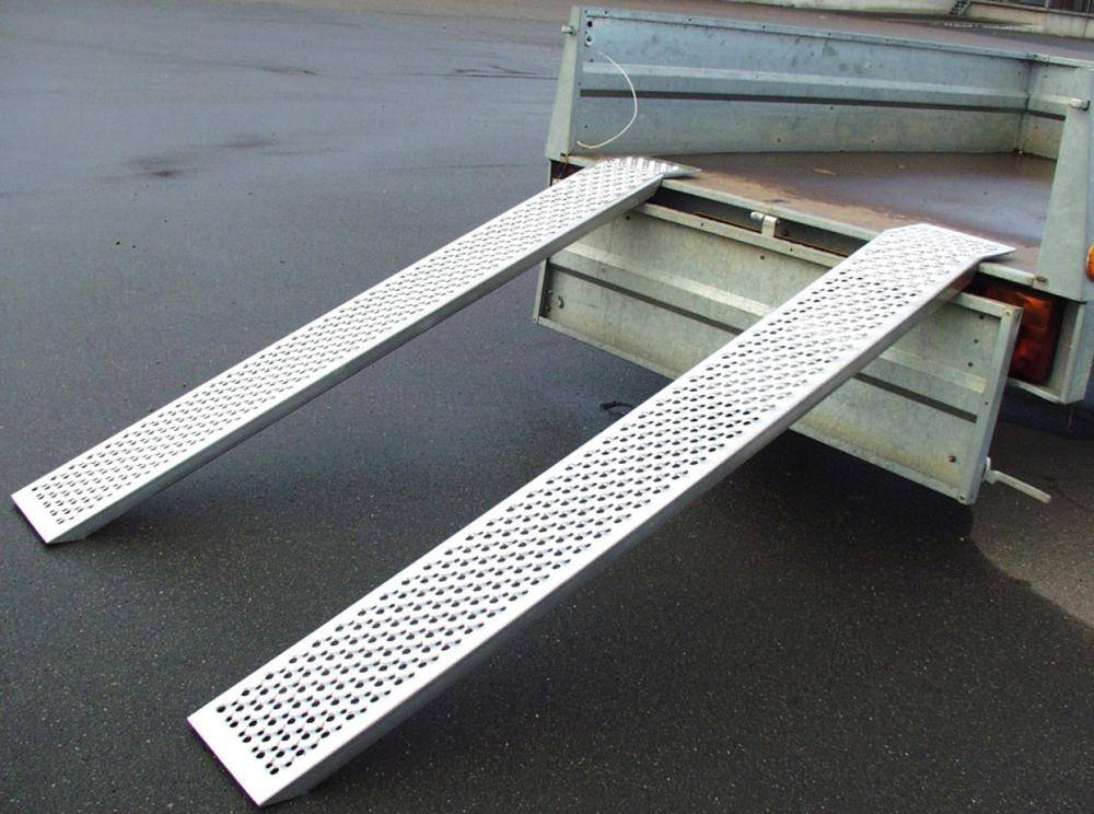 Verladerampe gerade 1,5m Tragkraft Paar 400 kg-3
