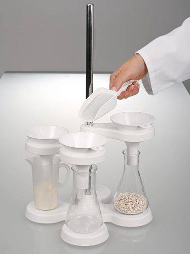 Sterile Einmal-Trichter aus Bio-PE, Ø 100 mm, Auslauföffnung 25 mm, VE = 10 Stück-1