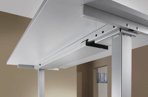 Höhenverstellbarer Konferenztisch, elektrisch, Memory-Sch., T-Fuß, 2200 x 1030/830 mm, weiß/silber-1