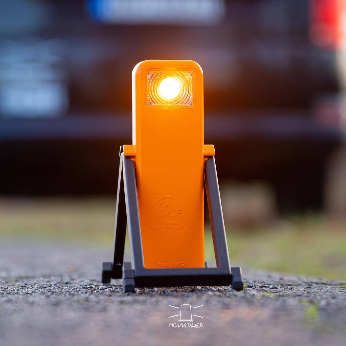 LED-Warnblinkleuchte PALE - max. Helligkeit-1