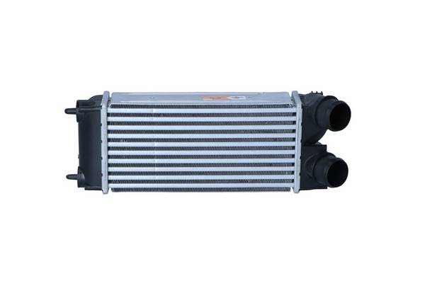 Ladeluftkühler 300 mm - 150 mm NRF für u.a. CITROËN BERLINGO