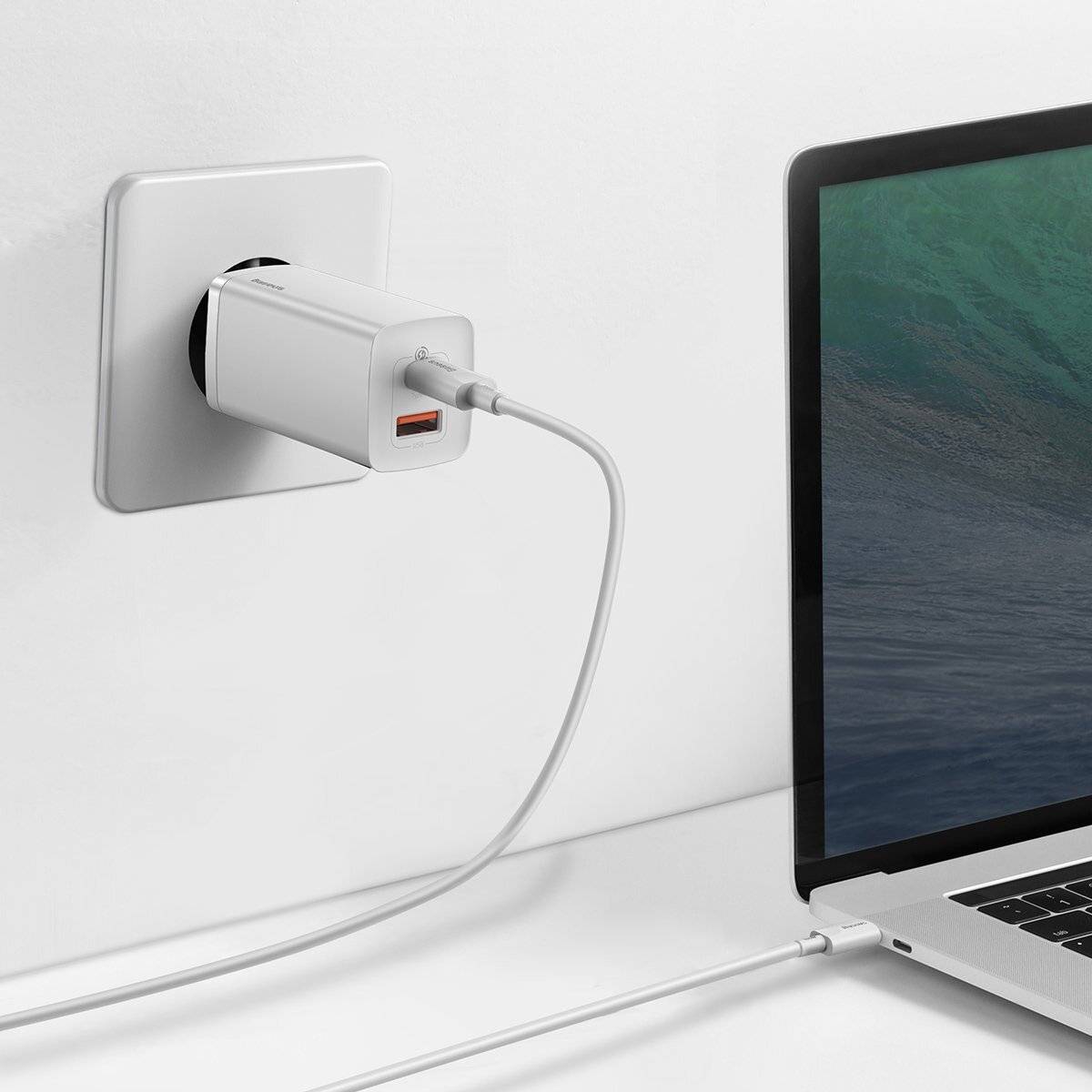 Symbolbild für Baseus GaN2 Lite Ladegerät 65W USB / USB Typ C Quick Charge 3.0 Power Delivery (Galliumnitrid) Netzteil Adapter weiß