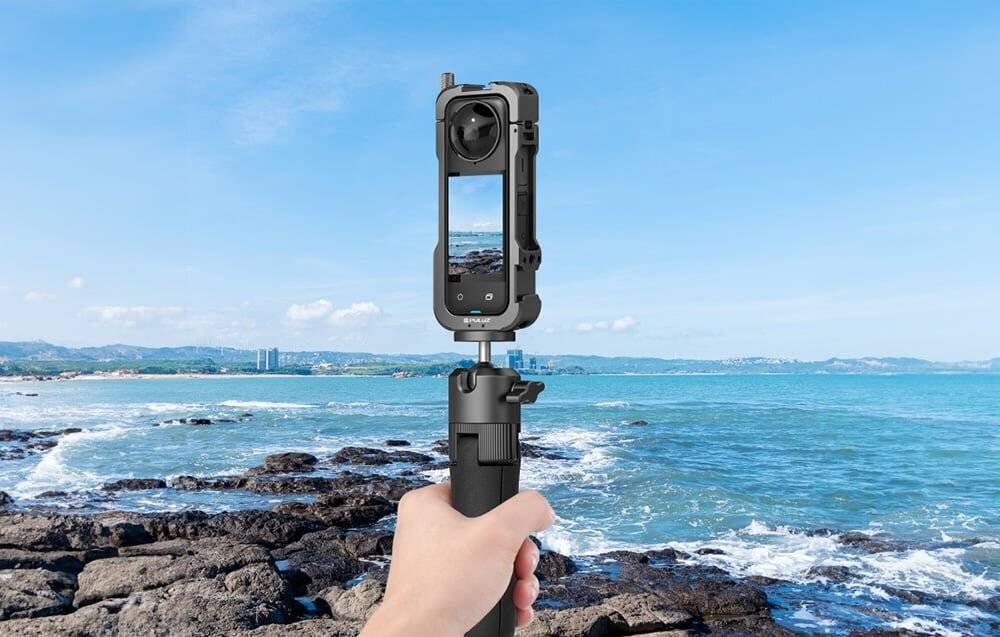 Puluz - PU981B - Metallschutzkäfig mit Objektivabdeckung PULUZ für Insta360 X4-3