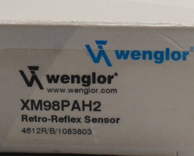 Wenglor XM98PAH2 Retro-Reflex Sensor Universal-1