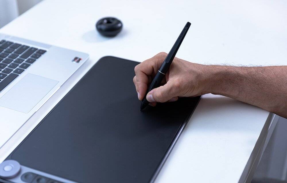 Grafiktablett Huion Q620M, 2.4G Wireless, 8192 Druckstufen, Dial-Controller, USB-C-5