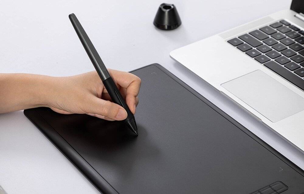 Preisbild für Huion H610X Grafiktablett, 8192 Druckstufen, 10 x 6,25 Zoll Arbeitsfläche, USB-C