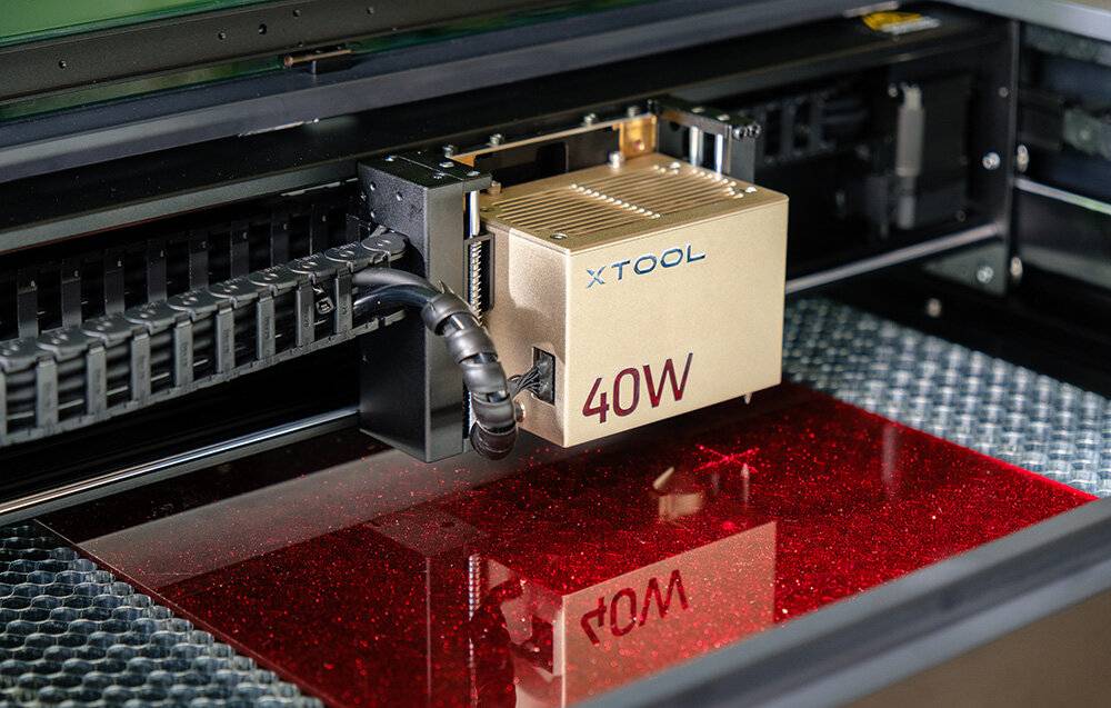 Preisbild für xTool - S1-AIOB - xTool S1 40 W 2-in-1-Lasergravierer – Komplettpaket (schwarz)