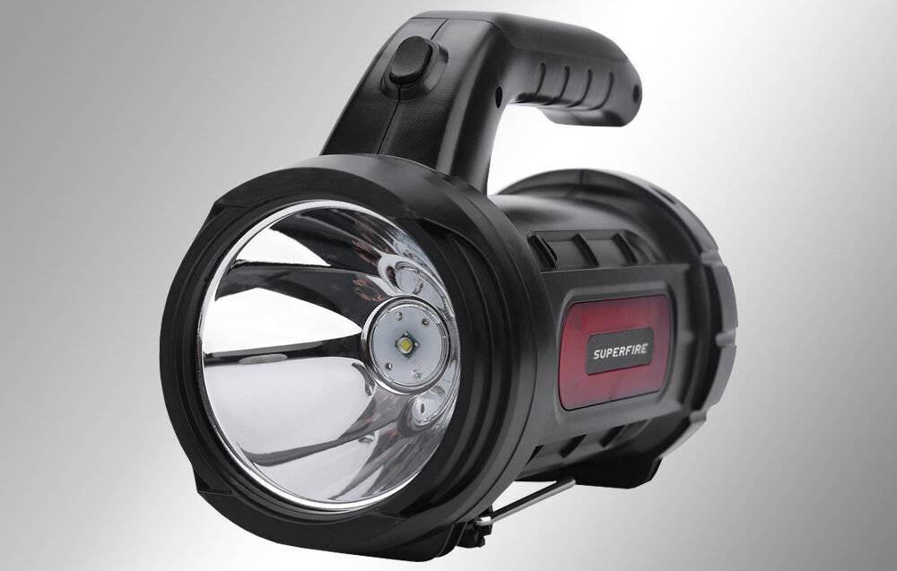 Symbolbild für Taschenlampe Superfire M9-E, 900lm, USB