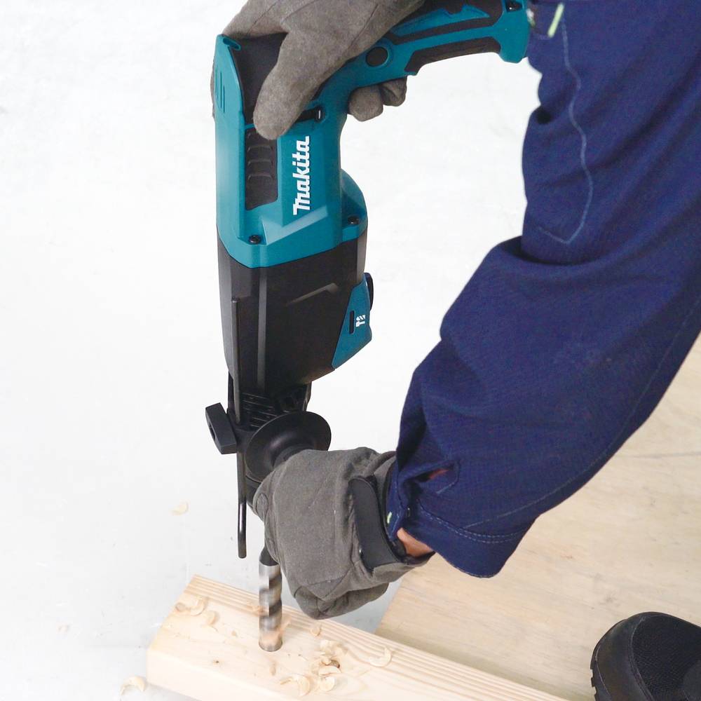 Makita Kombihammer 800 W 800 W • SDS-PLUS • 26 mm • 3,0 J-1
