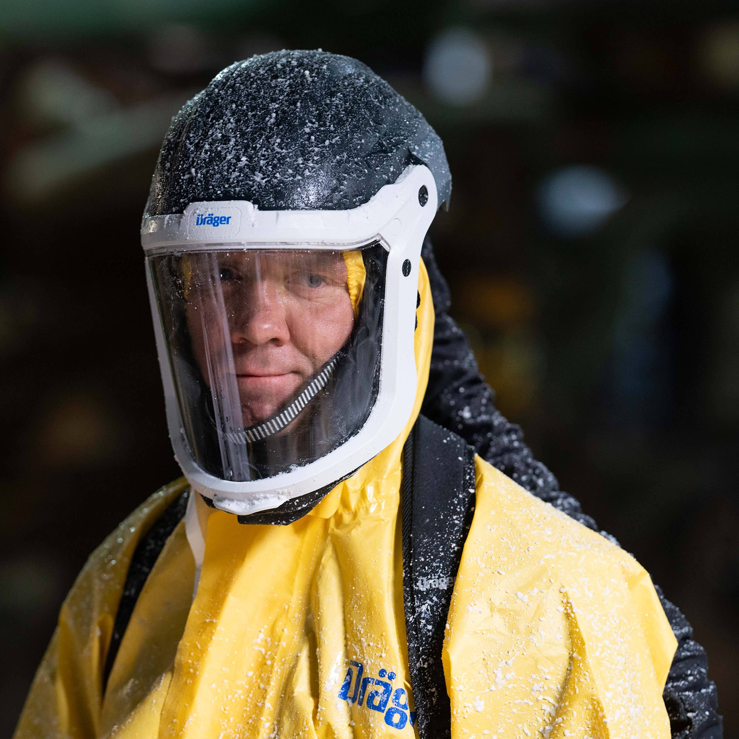 Dräger Schutzanzug Overall Schutzkleidung SPC 4400 CPM für Laborarbeiten und Lackierarbeiten-1