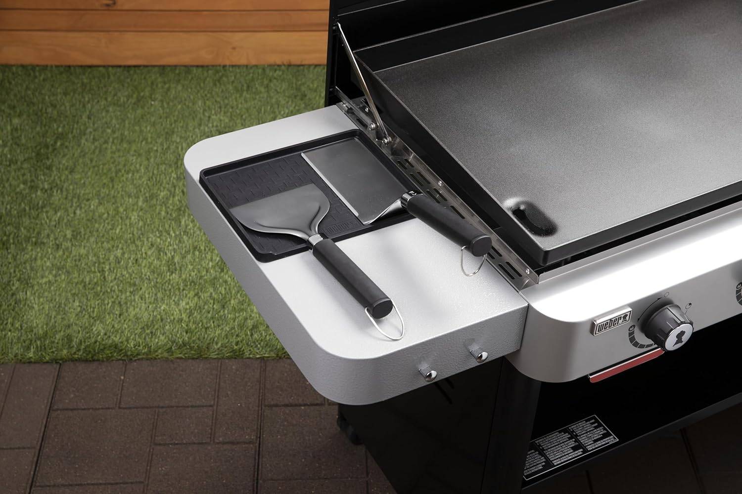 Tapis pour couverts de barbecue Weber-3