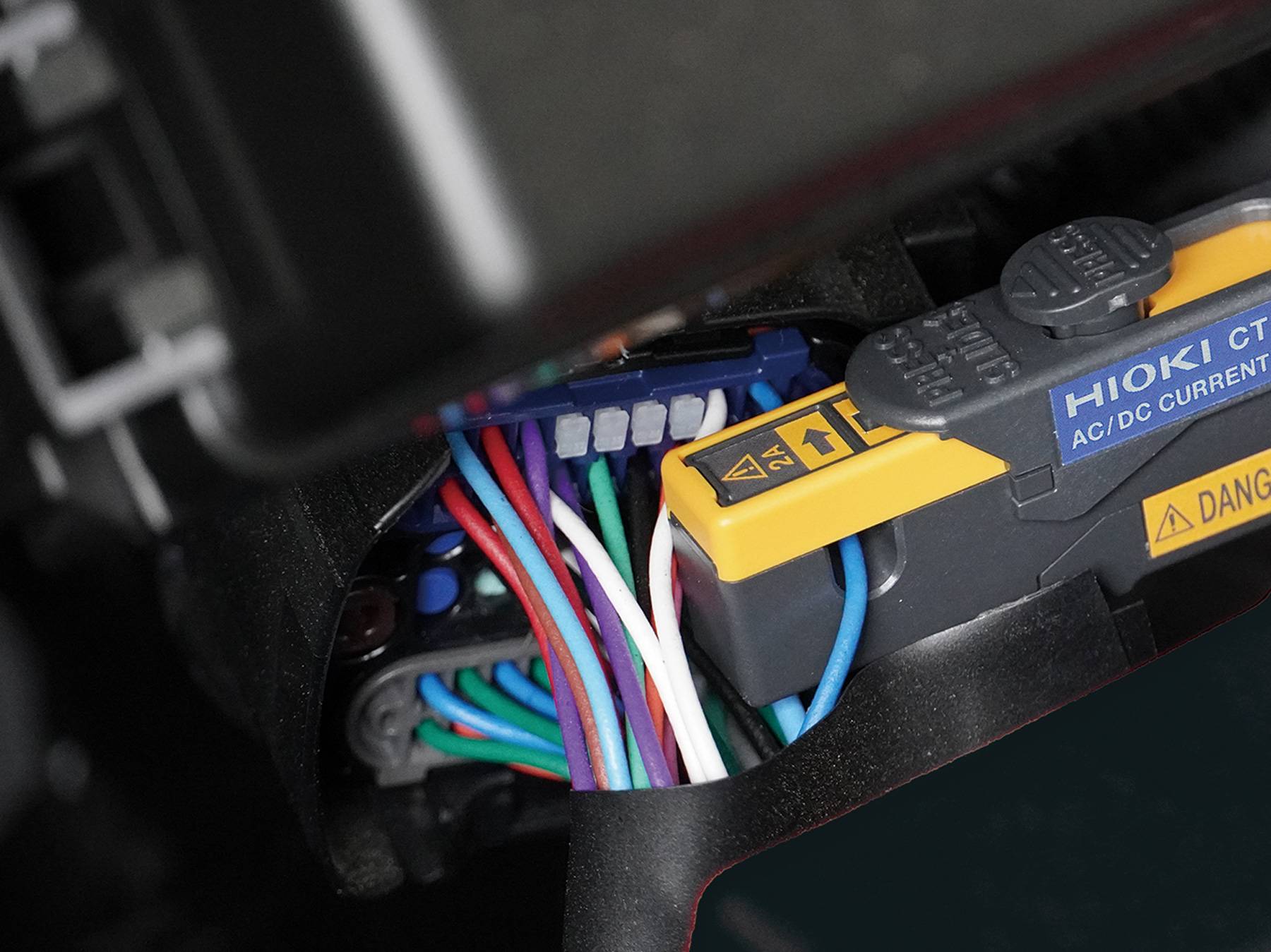 Hioki CT6831 - Ultrakompakte AC/DC-Stromzange, 20 A / 100 kHz-3